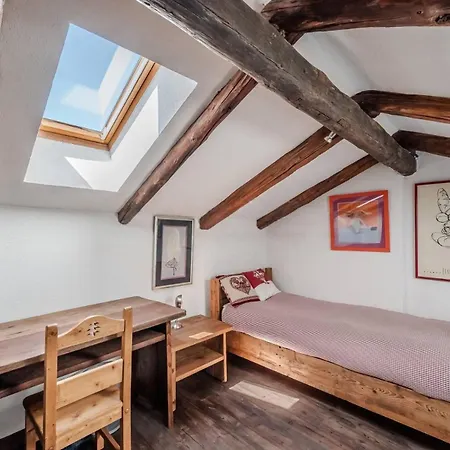 Charming In Chalet In Le Gleise - What'app - 0039-3512-039-610 - For Apartment Granges Suppas