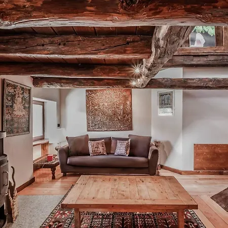 Apartment Charming In Chalet In Le Gleise - What'app - 0039-3512-039-610 - For *